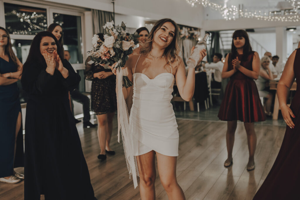 Klaudia i Szymon - wesele Stodoła Ołobok 90