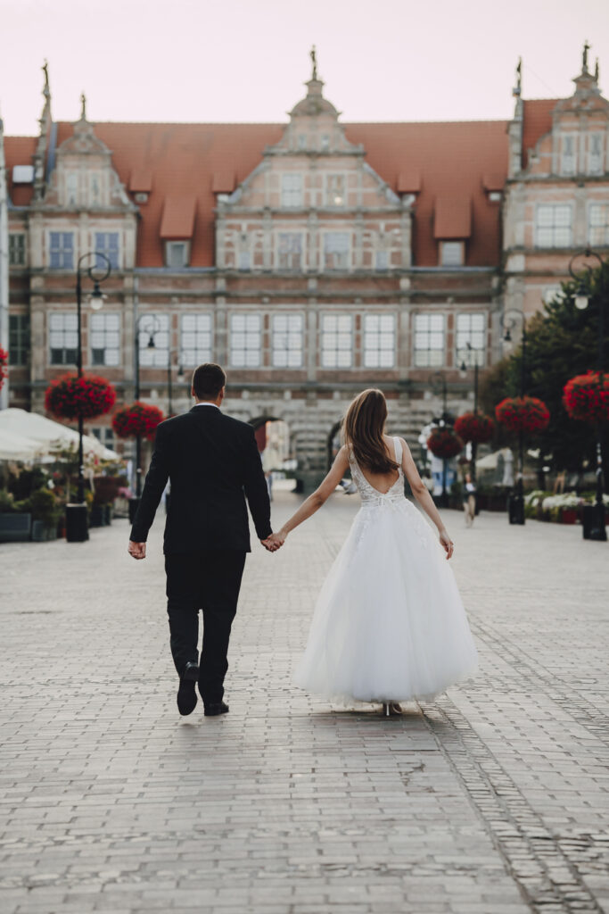 Karolina i Piotr - Sesja poślubna w Gdańsku - Niećkowiak Weddings Foto&Video 18