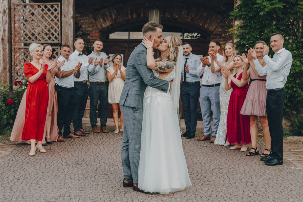 Jowita i Marcin - Ślub Żabi Dwór Radwanowo 9