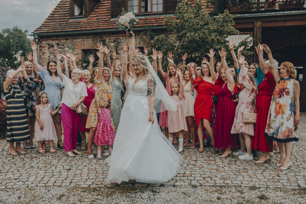 Jowita i Marcin - Ślub Żabi Dwór Radwanowo 19