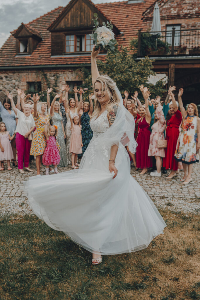 Jowita i Marcin - Ślub Żabi Dwór Radwanowo 20