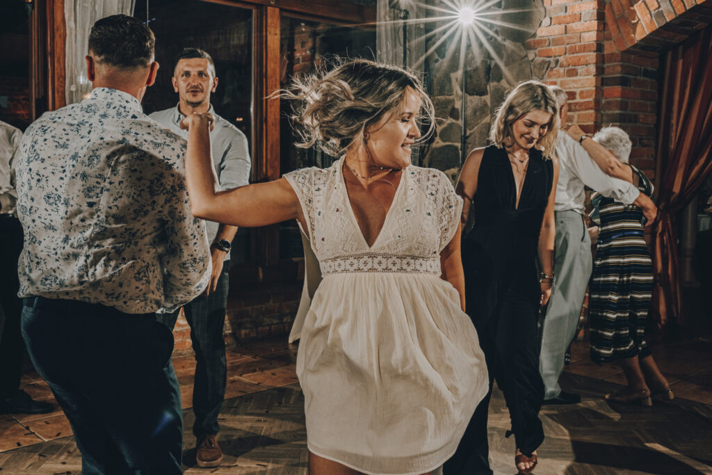 Jowita i Marcin - Ślub Żabi Dwór Radwanowo 27