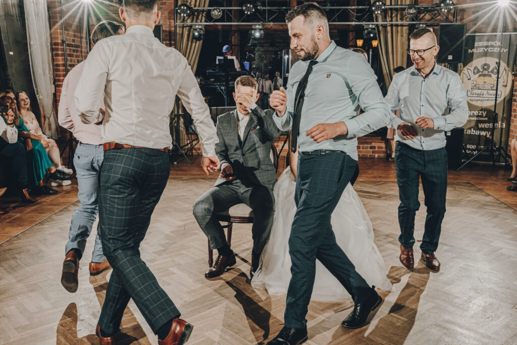 Jowita i Marcin - Ślub Żabi Dwór Radwanowo 38