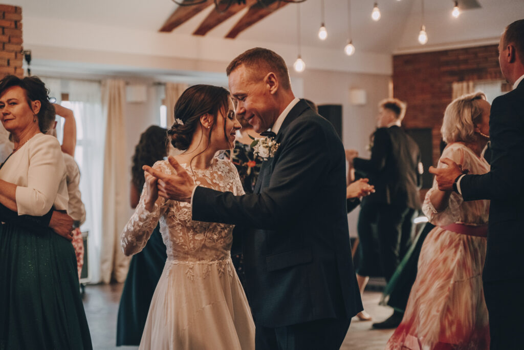 Klaudia i Łukasz - Wesele Górzykowo - Niećkowiak Weddings 26